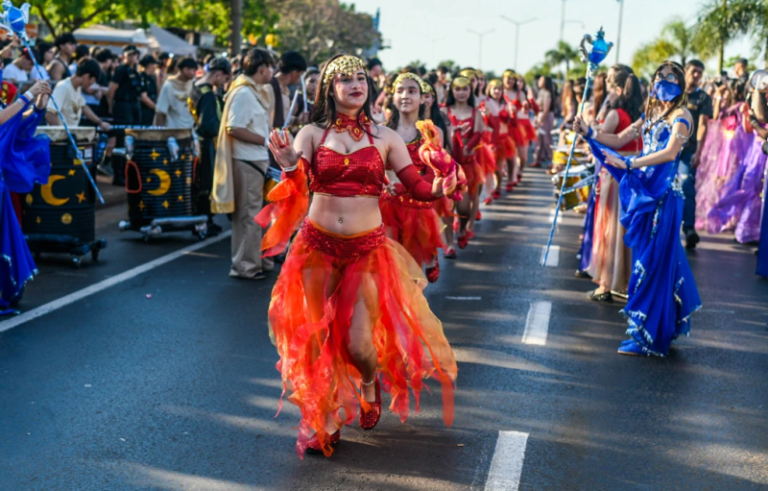 La Estudiantina 2026 ya tiene horarios para sus primeras noches de calle en Posadas