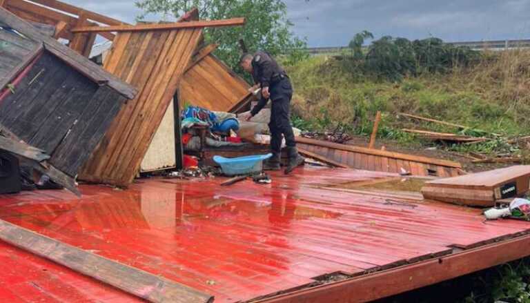 Fenómeno con características tornádicas golpeó San Pedro y dejó un muerto y viviendas destruidas
