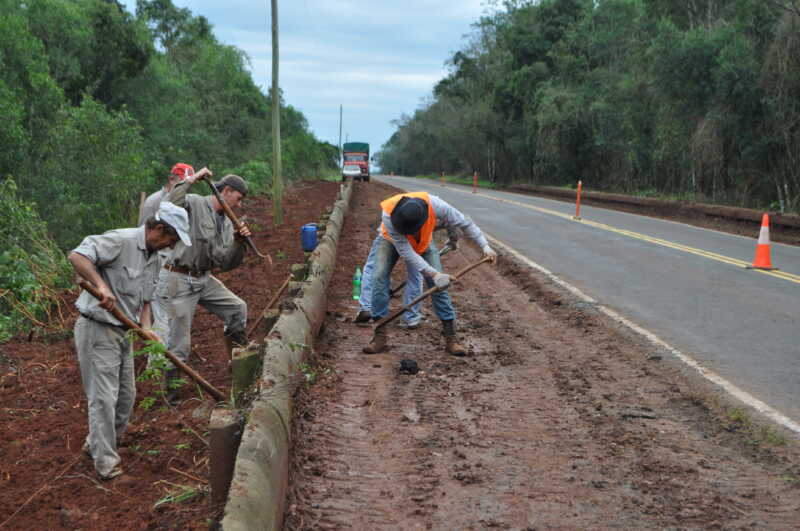 Asfaltarán banquinas de la ruta Provincial 7 1 002 2 1 1