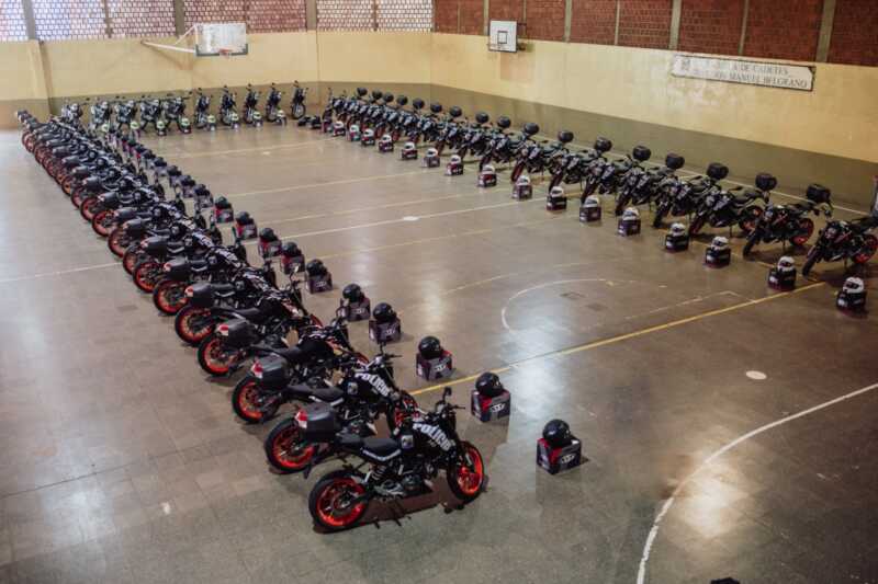 06 10 2020 OHA entrego 50 motocicletas para la Policia de Misiones 2