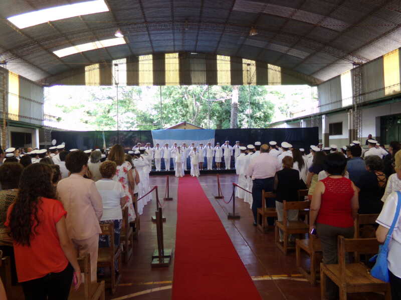 Se graduaron 35 Guardiamarinas en el Liceo Storni 1 101 1456