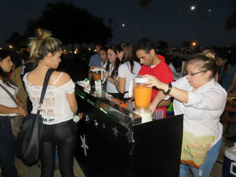 Futuros profesionales desplegaron glamour, creatividad y sabores en la Costanera 2 22853147 1520833604668442 5937742273224020927 n