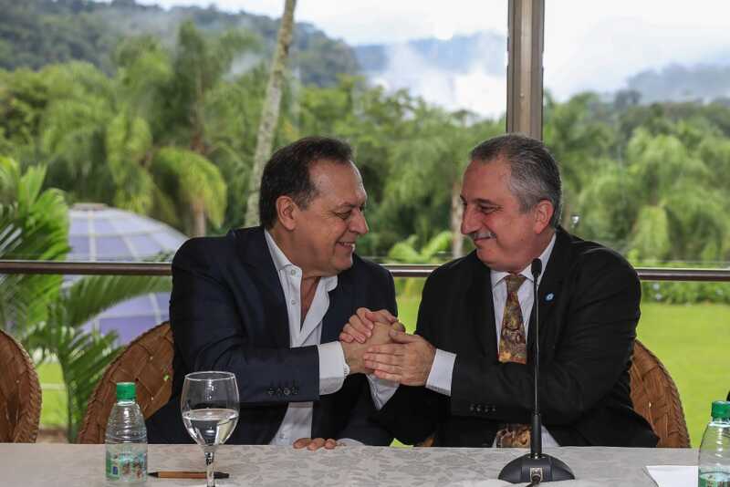 2705 firma carta2 1