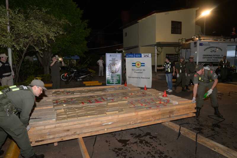 Secuestran más de 4 toneladas de marihuana 1 4 toneladas misiones nro 3