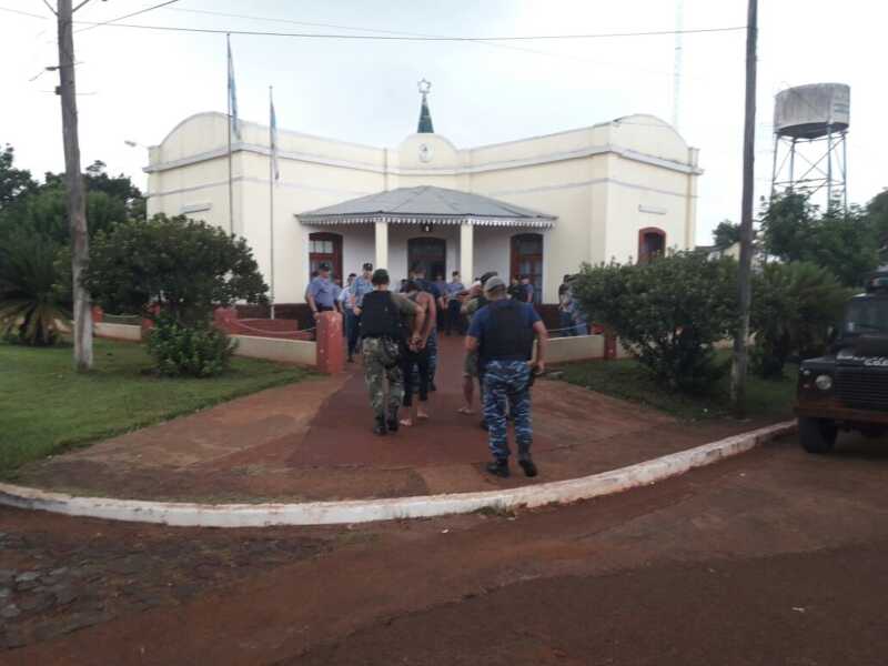 99f9d38b 7cf1 4445 8462 96630c3a3067