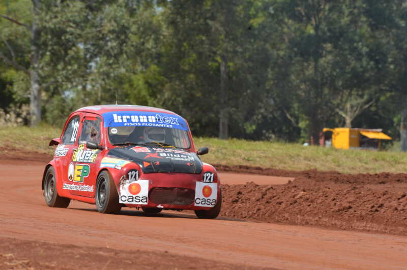 Abente ganador carrera Copa Fiat 1.4