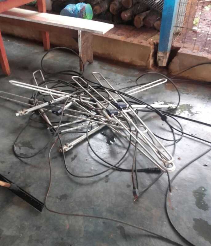 Antena destruida en Colonia Paraiso