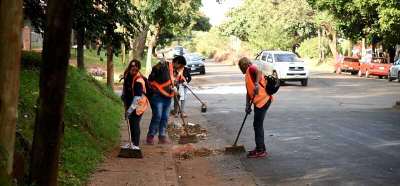 Posadas: el municipio realiza más de 240 kilómetros de barrido diario 1 Barrido 2
