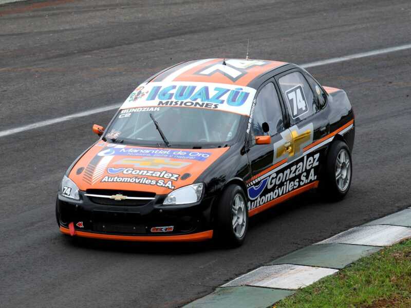 Turismo Nacional: Mohamed y Pisandelli festejaron en Posadas 1 Bundziak APAt