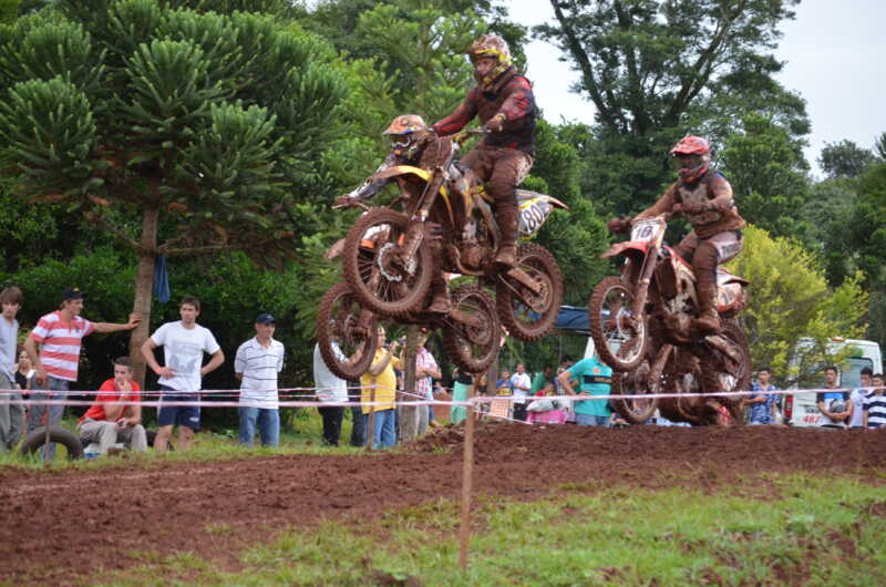 Motocross: Garuhapé aguarda una tregua de la lluvia 1 DSC 0321