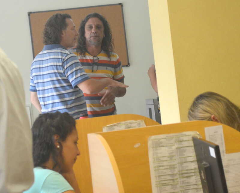 Diputados Jorge Paez y Martin Sereno acompanaron al Iprodha a familias de Cabure i 1