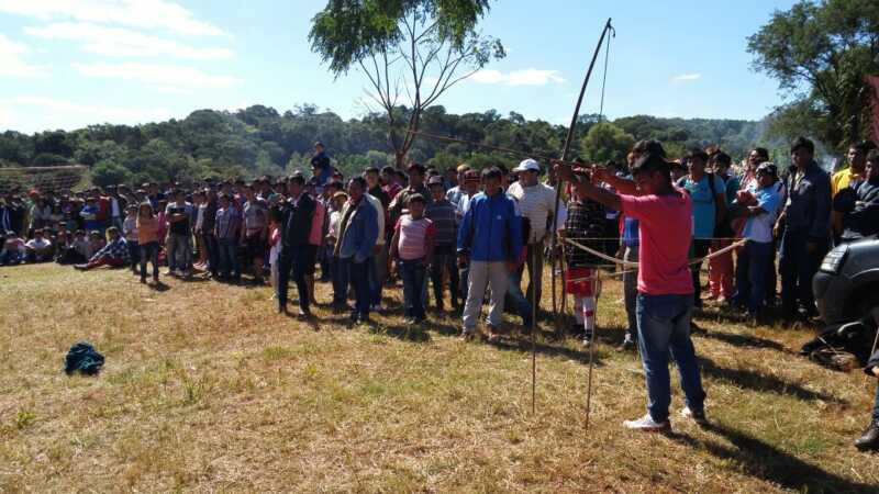 Juegos Deportivos Misioneros : Encuentro entre comunidades Mbyá Guaraní 1 Enc Capiovi3