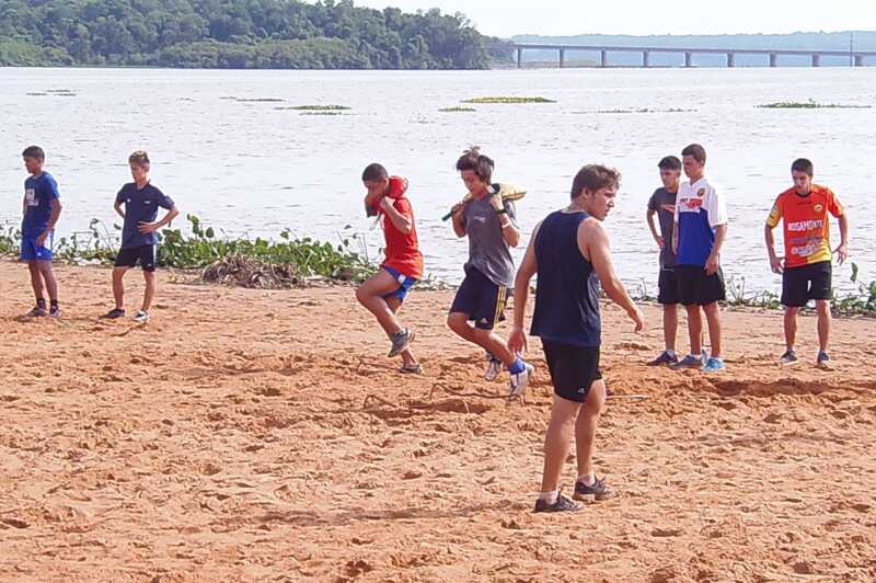 Entrenamiento en la playita