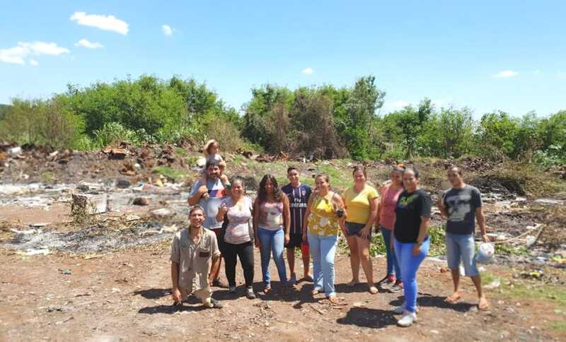 Familias sobreviven en medio de la contaminacion de su barrio Apepu1