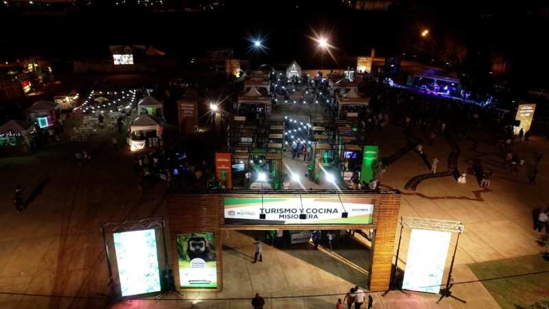 Exitoso cierre de la Feria de Turismo y Cocina Misionera 1 Feria de Turismo y Cocina Misionera 9