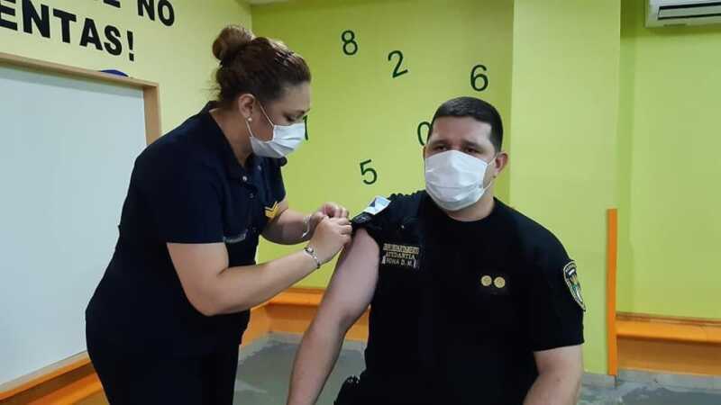 Fuerzas de seguridad posadas3