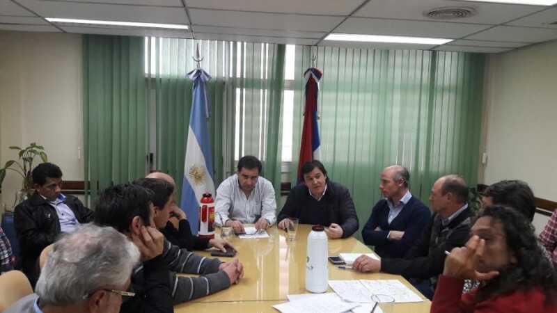 Garay con Hardie y tabacaleros4