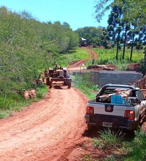 La comunidad del Paraje Monyolito movilizada por el reclamo de un puente seguro en su zona2