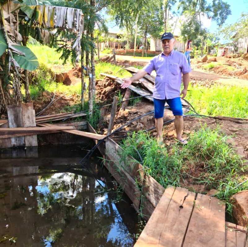 Las familias del barrio Obrero de San Vicente arriesgan su salud toda vez que consumen agua de un pozo6