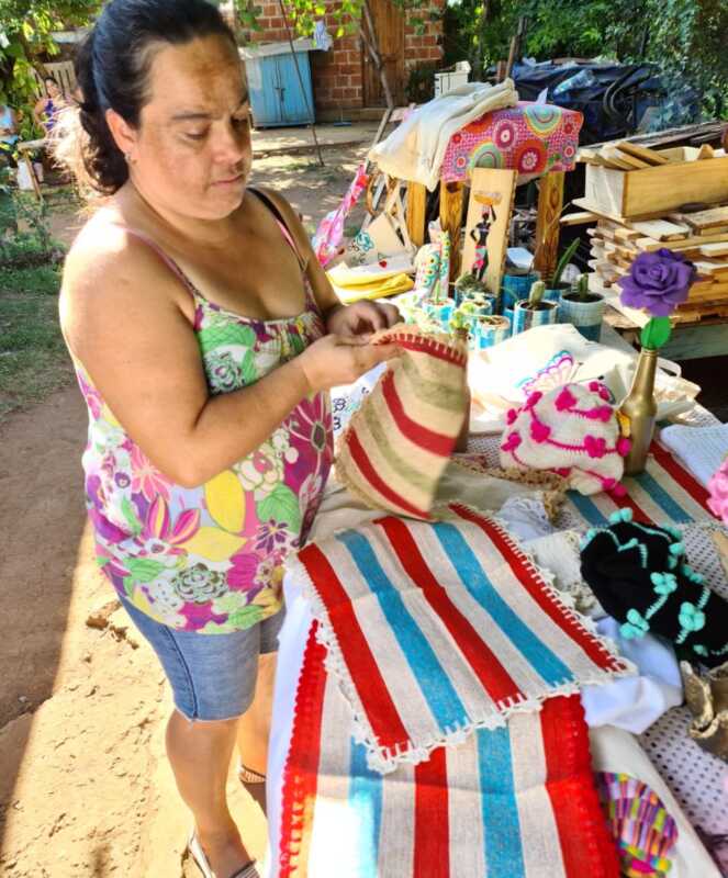 Militantes del PAyS y drl Evita en barrio El Porvenir1