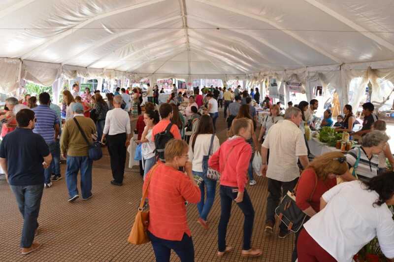 Mujer rural ventas plaza