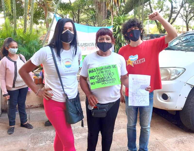 Organizaciones sociales y politicas reclamaron que se reconozcan los derechos del colectivo trans1