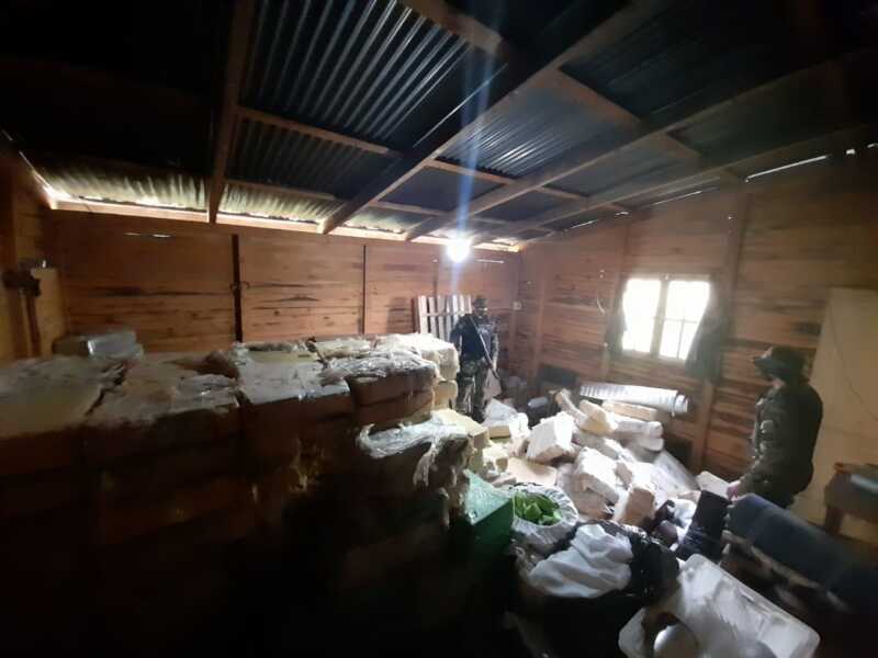 Prefectura secuestró 620 kilos de marihuana en Misiones y Corrientes 1 PNA 01 1