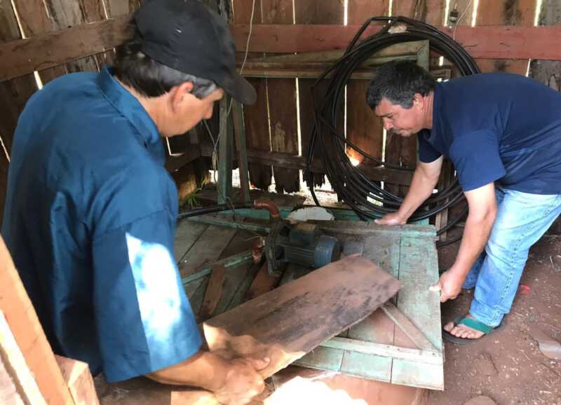 Padres de alumnos de la Escuela de Picada Progreso