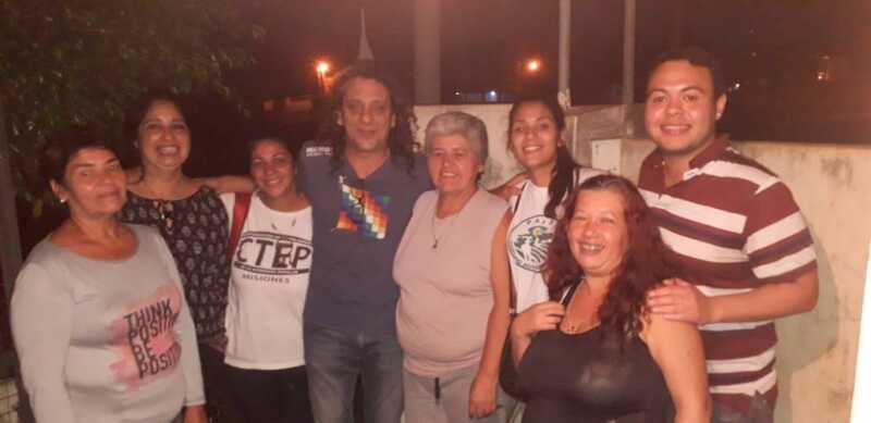 Reunion de vecinas y vecinos que reclaman mejores servicios basicos4