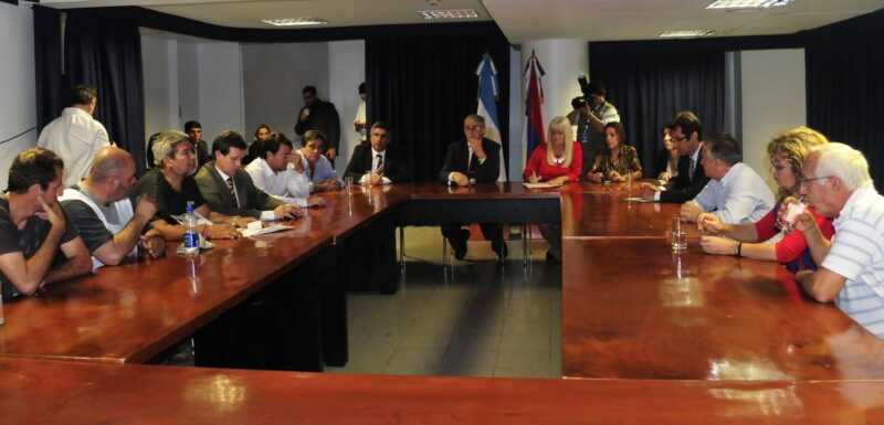 Reunion en la legislatura