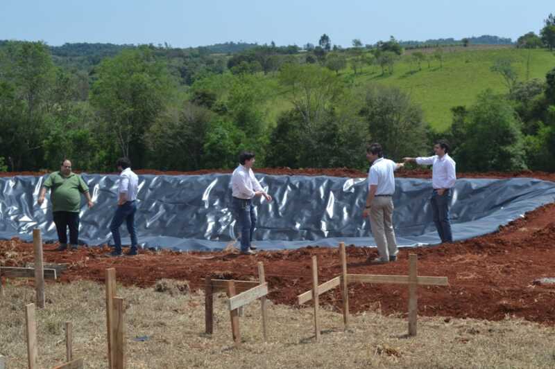 Rodriguez en la planta