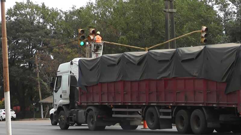Posadas: instalaron más de 1500 lámparas led en los semáforos 1 Semaforos 1