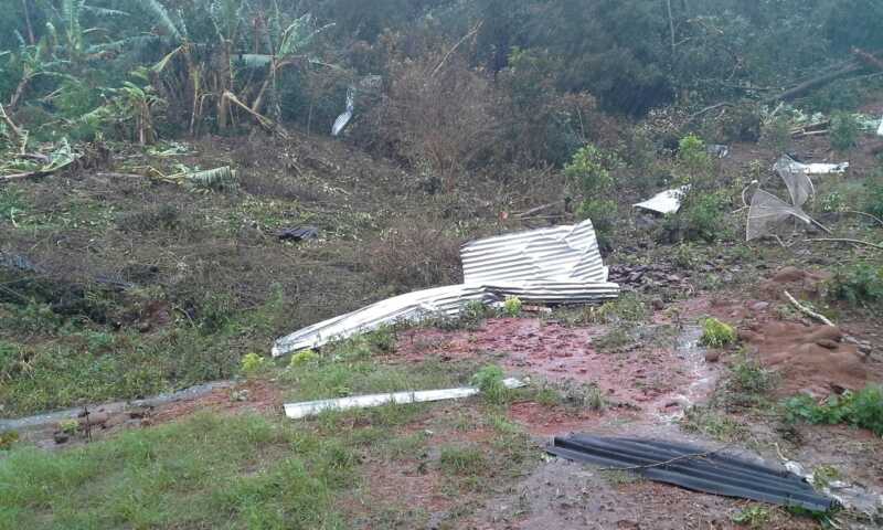 Temporal azotó a varias viviendas de familias en San Vicente 2 TEMPORAL 7