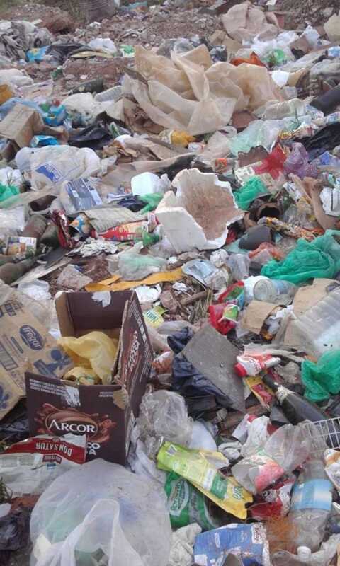 Terrible contaminacion en el barrio Apepu de Santo Pipo