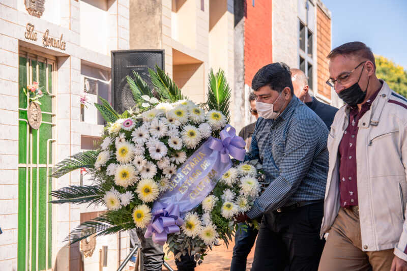 "Alcibíades dejó sus canciones grabadas en el corazón del pueblo misionero" 1 VHP 5307