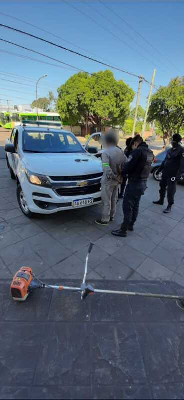 Posadas: fingieron ser trabajadores municipales, intentaron robar a una mujer y fueron detenidos 1 WhatsApp Image 2020 04 17 at 21.00.03