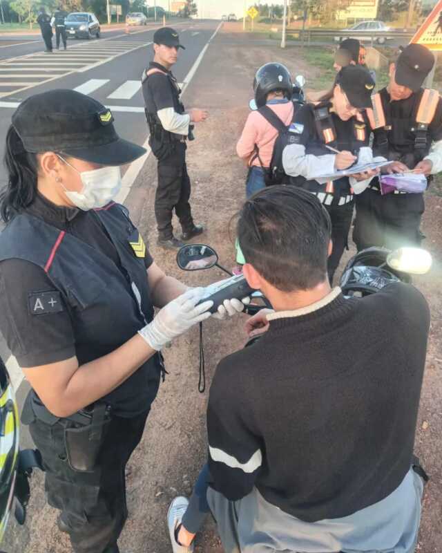 Detectaron a 46 personas conduciendo bajo los efectos del alcohol en la provincia 7 WhatsApp Image 2022 11 27 at 11.37.58