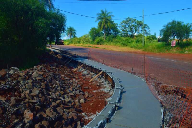 Apuestan al crecimiento del barrio Prosol con obras de saneamiento y asfalto 2 WhatsApp Image 2022 12 13 at 11.50.31