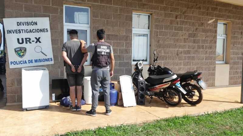 Agentes encubiertos desarticularon un kiosco-narco y un aguantadero en Garupá 1 WhatsApp Image 2023 08 11 at 20.09.16