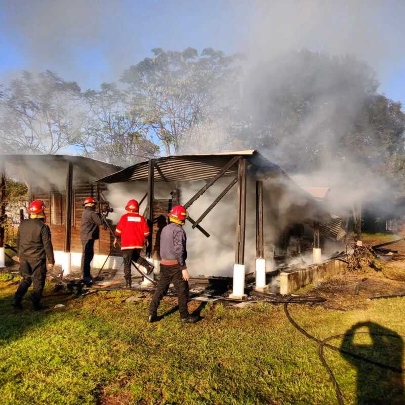 Incendios: consejos de la Policía de Misiones sobre cómo actuar y prevenirlos 1 WhatsApp Image 2024 07 09 at 12.18.59