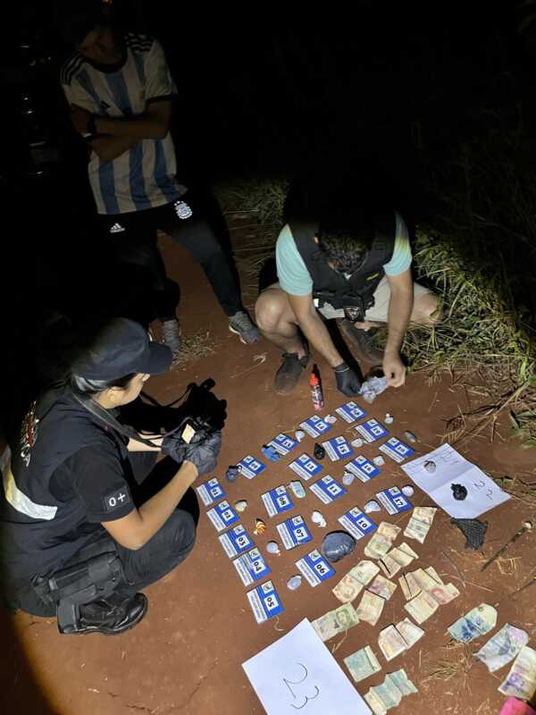 Cuatro narcodeliverys detenidos y casi 90 dosis de cocaína y marihuana incautadas por la Policía 2 WhatsApp Image 2025 03 20 at 11.11.37