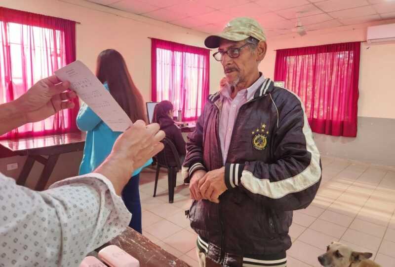 Este miércoles "Mirar Mejor" brindará atención oftalmológica en El Alcázar 1 WhatsApp Image 2025 05 13 at 08.15.52