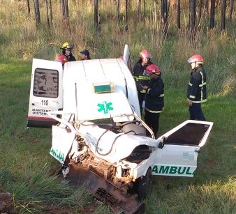 Loreto: siniestro vial en la ruta 12 dejó una mujer fallecida y cuatro heridos 1 accidente.loreto.fiorino