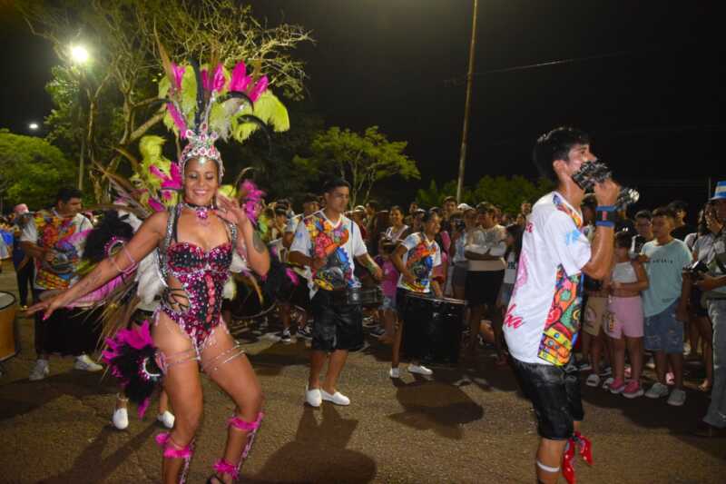 Posadas: los carnavales convocaron a más de 10 mil personas 1 carnavales 1