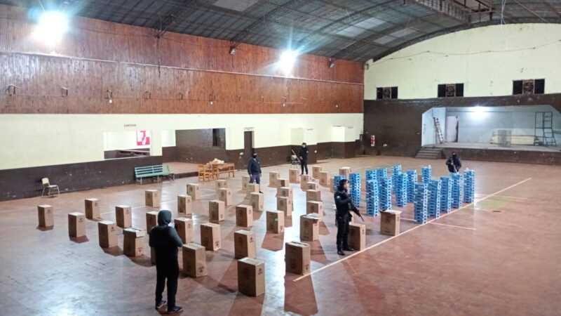 Pozo Azul: secuestraron dos autos robados cargados con 100 millones en cigarrillos de contrabando 1 contrabando 9 1