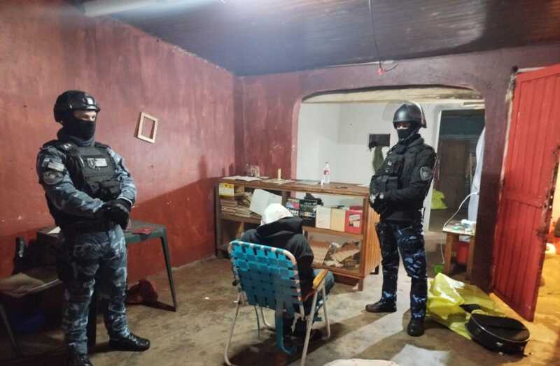 Tres detenidos y secuestro de marihuana en procedimientos de la Policía en Posadas y Apóstoles 1 e23c5d18 ee67 4da9 91a6 38cf71551d93