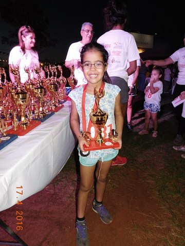 Exitosa participación en la maratón solidaria en homenaje a los niños con cardiopatías congénitas 3 entrega de premios de la maraton solidaria