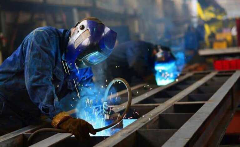 Aseguran que la industria creció 3,9% en mayo