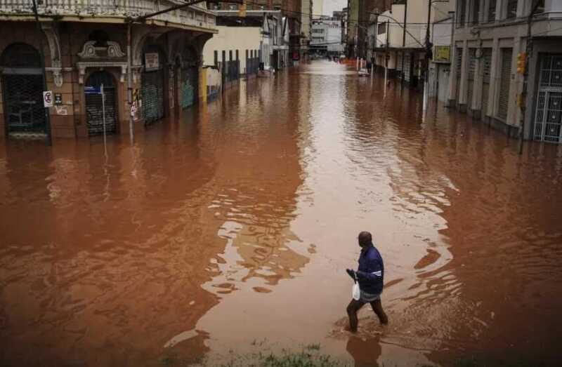 Ascienden a cinco los muertos por las inundaciones en el sur de Brasil 1 inundaciones12 1