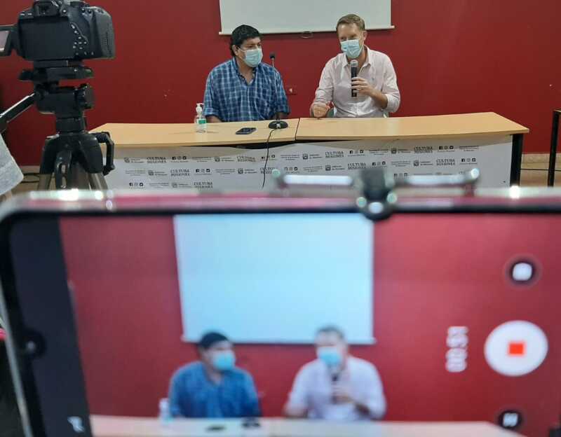 Trabajadores de la Cultura tendrán cobertura del Seguro Provincial de Salud 2 joselo lisandro